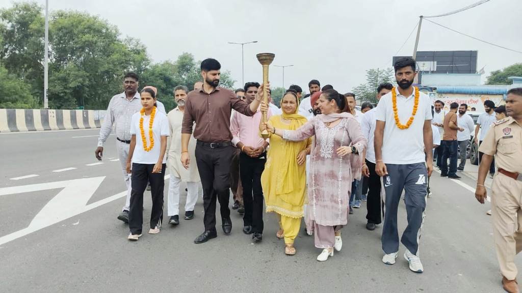 ਖੇਡਾਂ ਵਤਨ ਪੰਜਾਬ ਦੀਆਂ ਮਸ਼ਾਲ ਮਾਰਚ ਦਾ ਐਸਬੀਐਸ ਨਗਰ ਵਿੱਚ ਜੋਸ਼ੋ ਖਰੋਸ਼ ਨਾਲ ਸਵਾਗਤ